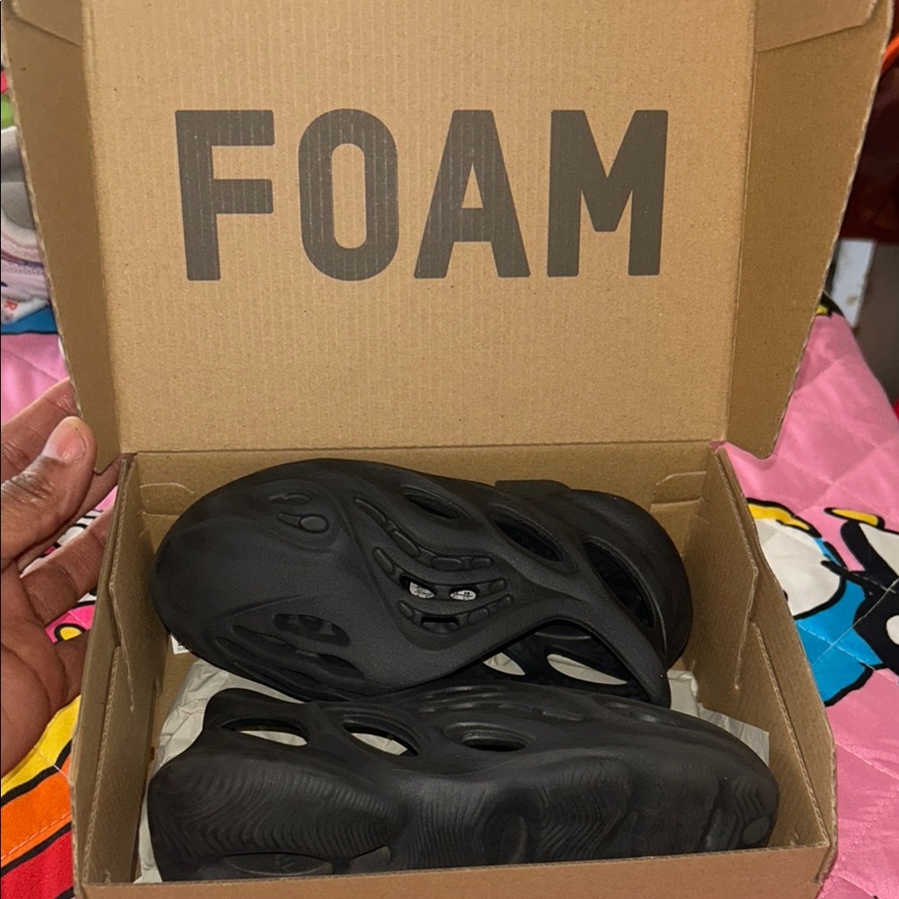 Kids Yeezy FoamRunner Shoes